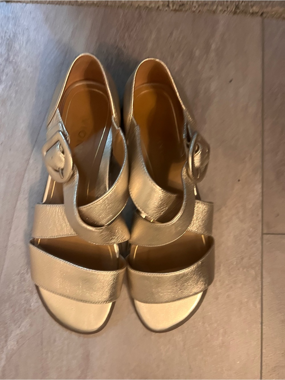 Vionic Pacifica Metallic Champagne Adjustable Comfort Sandals Women’s Size 9